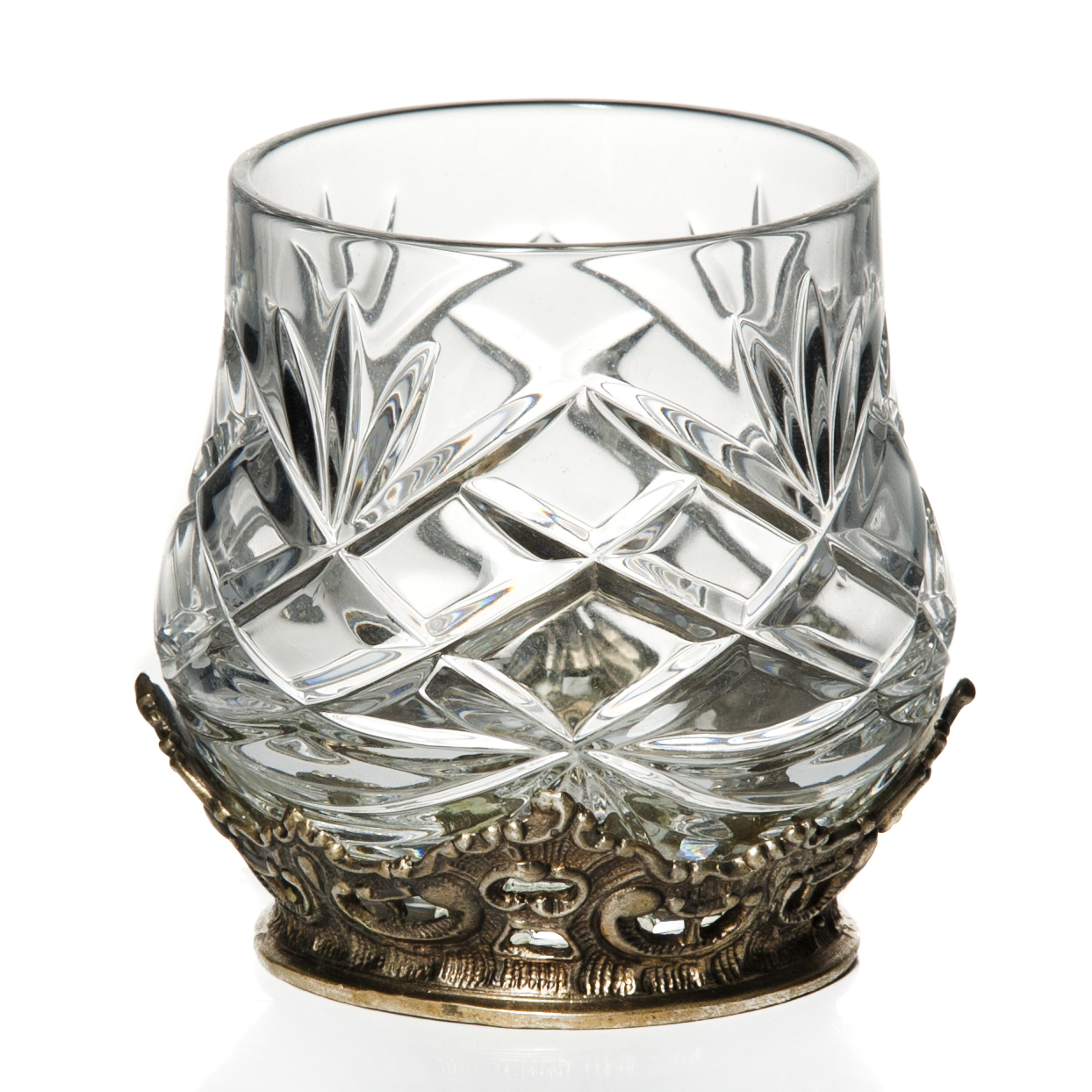 Хрустальные стаканы с бронзовым посеребренным декором