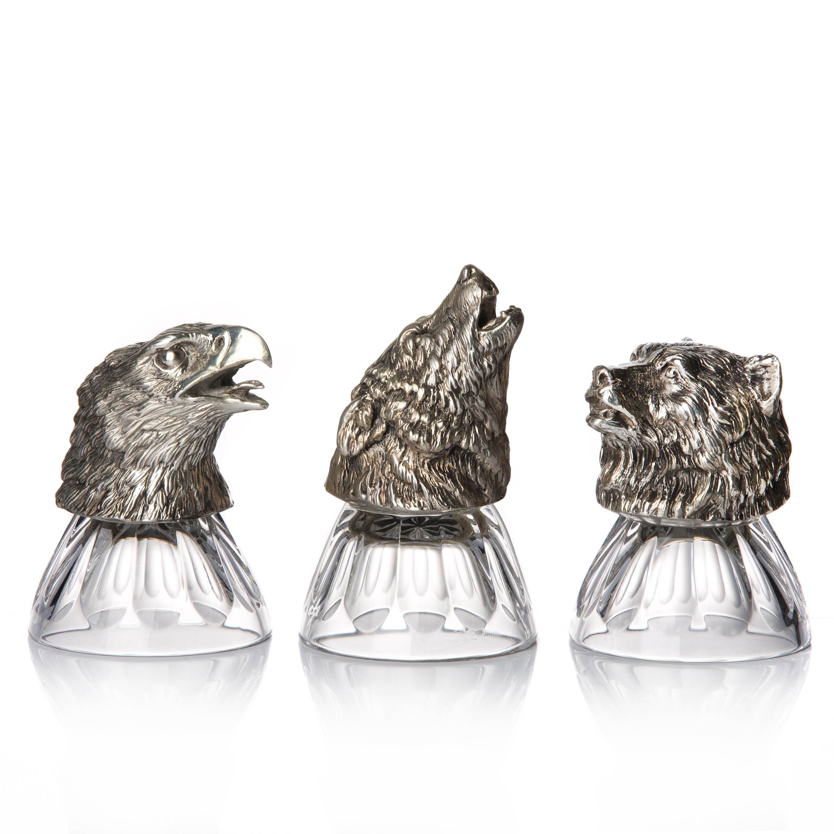 Хрустальные чарки с головами животных из бронзы с посеребрением
